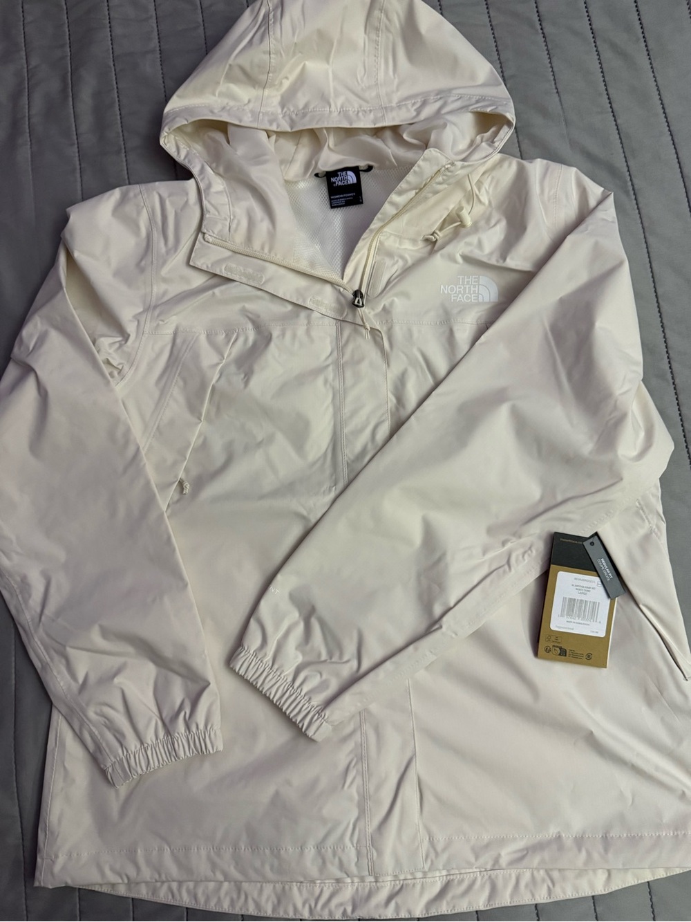 The North Face Women’s Antora Rain Parka – White Dune – New With Tags